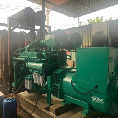 Máy phát điện Cummins