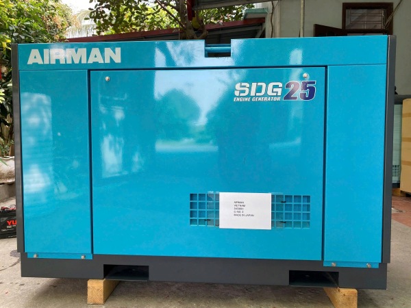 Máy phát điện AIRMAN 25kVA Nhật Bản chính hãng, động cơ diesel tiết kiệm nhiên liệu, vận hành ổn định, cung cấp bởi Công ty Xây lắp điện Thăng Long.
